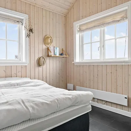 בית נופש Gorgeous In With Kitchen